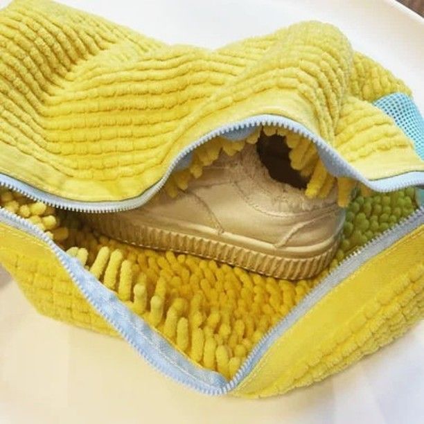 Shoe Washing Bag & Soft Brush Set – Durable Laundry Protection for All Shoes (1/2/4 PCS)